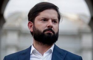 Da promessa do fim do neoliberalismo à moderação: os quatro anos de Boric no Chile