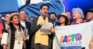 O polêmico programa do governo de Iván Cepeda irritou a Proantioquia, que rejeitou a declaração do ramo: “Respeito”