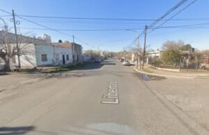 Aposentados têm que pagar muito dinheiro para alugar suas casas para a prostituição