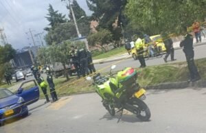 Ataque de assassino em Bogotá: homem morto a tiros em seu carro em um semáforo em El Tunal