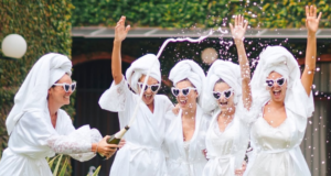 Emily Lucius mostrou o look do casamento com Rodrigo Valladares Macri