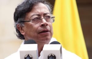 O encontro entre Petro e Rodríguez na fronteira foi cancelado “por motivos legais”