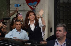 25 fotos da declaração de Cristina Kirchner em Comodoro Py pela Causa Cuadernos