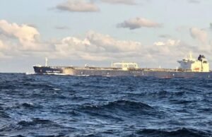 Um petroleiro russo chegará a Cuba após receber permissão dos Estados Unidos