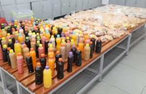 Lanchonetes e lanchonetes foram fechadas em Miraflores devido a problemas de saúde pública