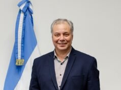 Empossaram oficialmente o novo diretor da ANSES após a renúncia de Fernando Bearzi