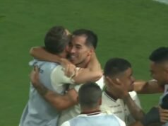 Grande gol de Lisandro Alzugaray com ótima técnica após passe de José Carabalí no Universitario x UTC pela Liga 1 2026