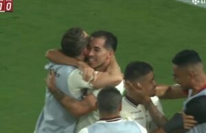 Grande gol de Lisandro Alzugaray com ótima técnica após passe de José Carabalí no Universitario x UTC pela Liga 1 2026