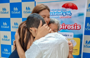 Um menino de 11 anos superou a leptospirose após vários dias na UTI EsSalud devido a uma doença grave durante o surto no litoral norte