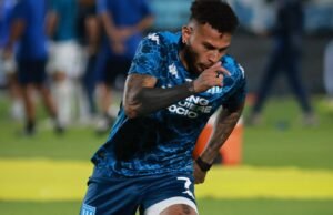 Com um golaço de Duván Vergara, o Racing derrotou o Atlético Tucumán ao final da 8ª rodada do Torneio Apertura.