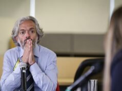 Juan Daniel Oviedo receberá este salário como vice-presidente, se Paloma Valencia vencer as eleições