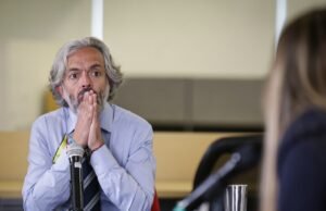 Juan Daniel Oviedo receberá este salário como vice-presidente, se Paloma Valencia vencer as eleições