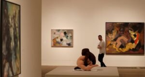 Dorothea Tanning e a revolução do surrealismo feminino: registros em leilões e o despertar de uma artista esquecida