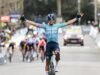 Etapa 6 do Paris-Nice: o colombiano Harold Tejada vence e passa para o top 10 da classificação geral, com Daniel Martínez em segundo.