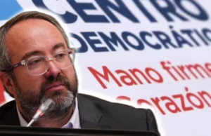 Centro Democrático se manifesta após condenação do senador Ciro Ramírez por corrupção: “respeito total”