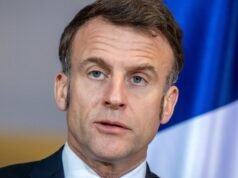 Macron confirmou a morte de um soldado francês num ataque a uma base no norte do Iraque