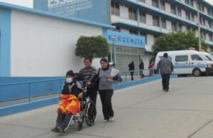 A empresa ambientalista Brunella Horna obteve licença de café no grande hospital EsSalud Chiclayo por S/10 mil.