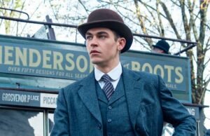 De Harry Potter ao jovem Sherlock: esta é a estreia de Hero Fiennes Tiffin em um grande papel internacional que já está na moda.