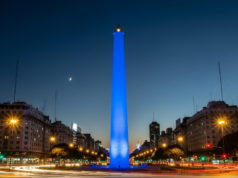Semana Azul: iluminam monumentos em todo o país ao autismo e iniciam atividades para promover a convivência