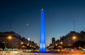 Semana Azul: iluminam monumentos em todo o país ao autismo e iniciam atividades para promover a convivência
