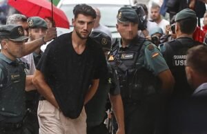 O Ministério Público pediu 10 anos e meio de prisão para Rafa Mir, jogador de futebol, por molestar uma menina em Bétera.