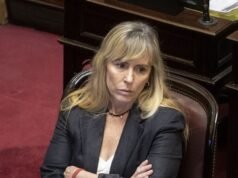 Estrangeiros, no exterior: Kirchnerismo agora prevê que cargos importantes no Estado sejam apenas para argentinos