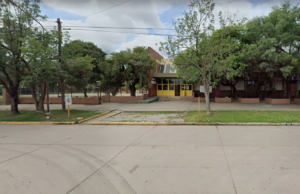 Acidente em escola de Santa Fé: “A arma entrou no estojo do violão”, disse a mãe de um dos meninos.