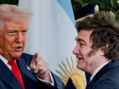 Javier Milei chegou a Miami para participar de cúpula de líderes latino-americanos organizada por Trump