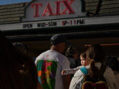 Duas instituições de Los Angeles desapareceram