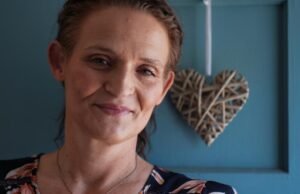 As mulheres dizem que a disparidade salarial as está impedindo, os homens não dizem isso, nova pesquisa
