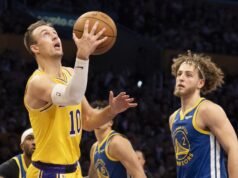 O grande arremesso de três pontos de Luke Kennard virou o Lakers