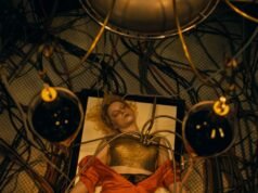 ‘A Noiva!’ Crítica: Maggie Gyllenhaal respira fúria na esposa de Frankenstein