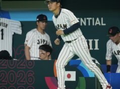 Comentário: Yoshinobu Yamamoto pode não usar camisinha, mas tem superpoderes