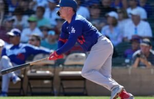 Por que o prospecto Ryan Ward ainda está esperando sua vez com os Dodgers