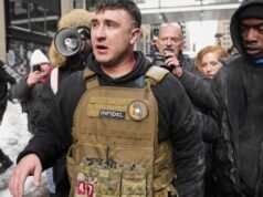 Três presos após atirar armas contra manifestantes anti-islâmicos na cidade de Nova York