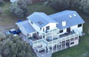Proprietário de aluguel de curto prazo perto de Yosemite acusado de abuso sexual infantil e espionagem de estranhos, diz a polícia