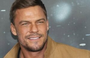 ‘Alan Ritchson, do Reacher, é pego em um vídeo dando um soco no vizinho