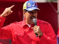 Nicolás Maduro está de volta ao tribunal dos EUA, lutando contra acusações enquanto a Venezuela avança sem ele