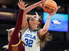 Torneio da NCAA: mulheres da UCLA venceram Minnesota para chegar à Elite Oito