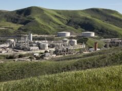 A administração Trump ordenou ilegalmente a reinicialização do oleoduto na Costa Central, diz o tribunal estadual