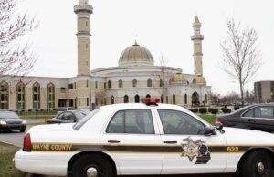 Colaborador: O papel dos muçulmanos americanos contra o sentimento anti-EUA e a islamofobia