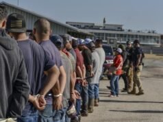 Mais mexicanos foram deportados a cada ano sob Biden do que sob Trump