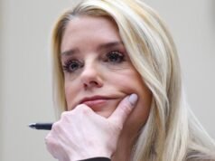 Atty. O general Pam Bondi apelou ao Congresso para responder a perguntas sobre o arquivo Epstein