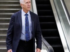 O Congresso está analisando o plano de saída de Trump enquanto a guerra no Irã continua