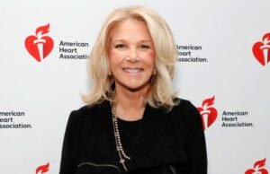A apresentadora do ‘GMA’ Joan Lunden afirma que o ex-chefe da TV a agrediu sexualmente