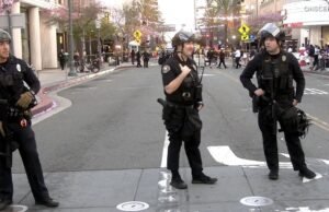 Um tiroteio perto da abertura de um Marathon Burger em Long Beach deixou 1 morto
