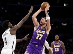 Luka Doncic, do Lakers, foi suspenso novamente após 16 técnicas
