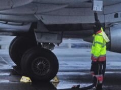 Os preços do combustível de aviação estão subindo. Isso pode tornar os voos de verão mais caros