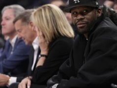 Floyd Mayweather está adicionando outra luta à sua agenda