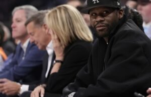 Floyd Mayweather está adicionando outra luta à sua agenda